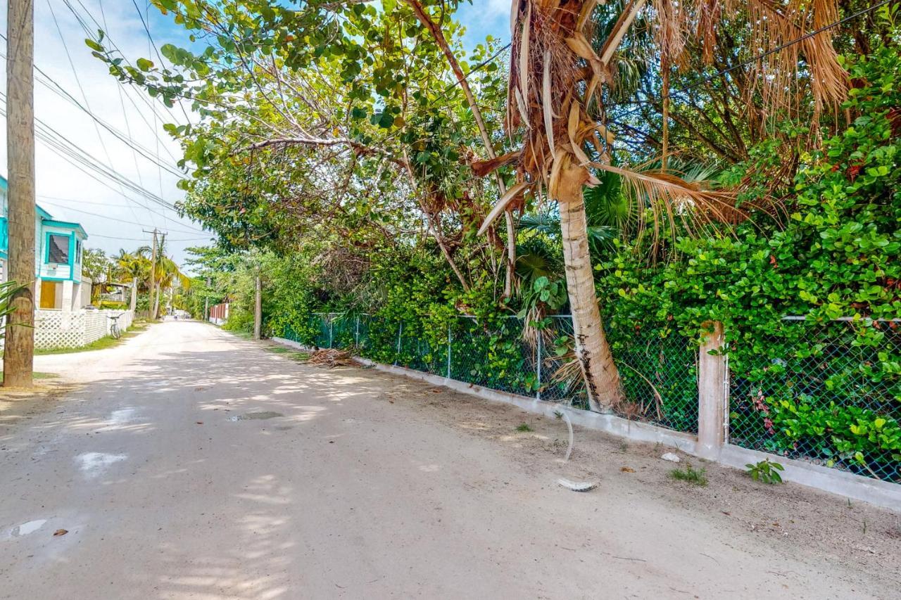 Willow 2 At Island Cabanas Gold Standard Certified Caye Caulker Exterior foto